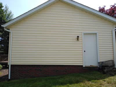 Vinyl Siding Cleaning after